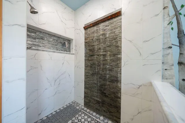 $959,900 | 4813 St Charles Drive, Redding, CA 96002