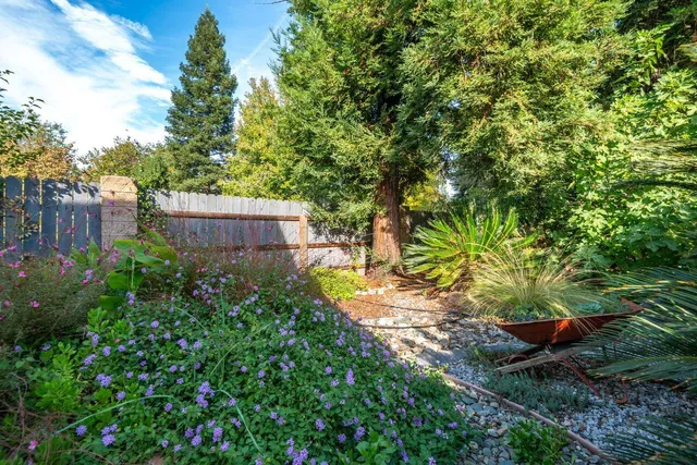 $959,900 | 4813 St Charles Drive, Redding, CA 96002