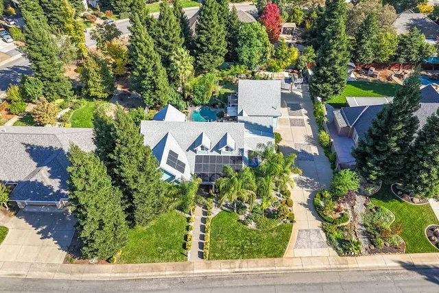 $959,900 | 4813 St Charles Drive, Redding, CA 96002