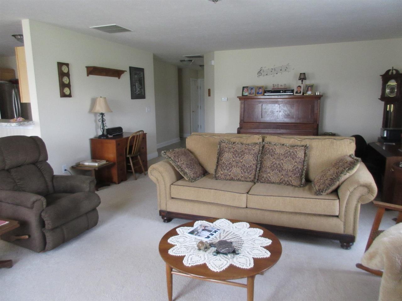 2063 West Arbor Ridge Way Bloomington, IN 47403 - Photo 4 of 27 Gallery Image 4