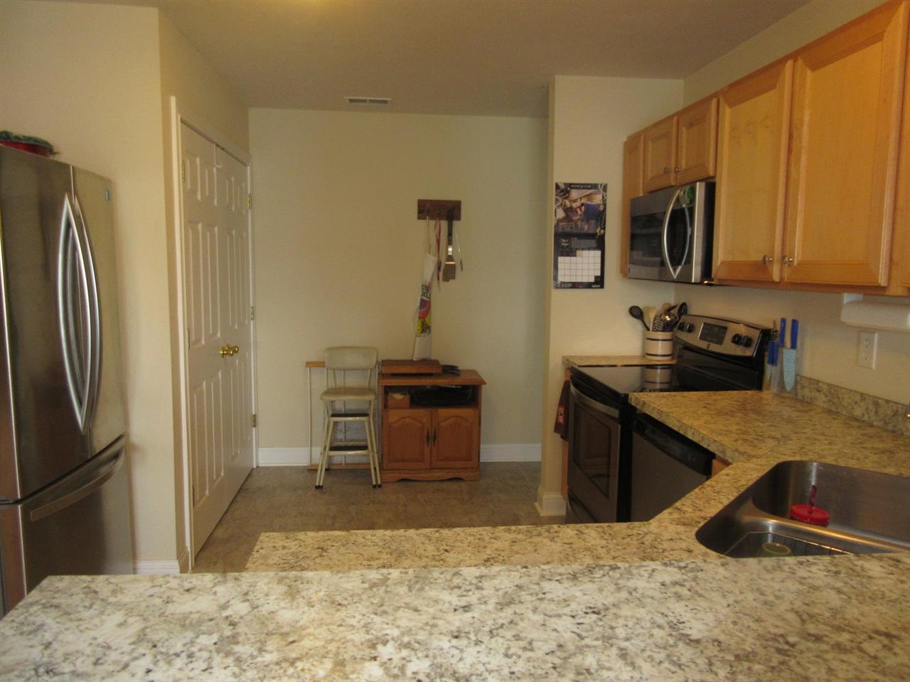 2063 West Arbor Ridge Way Bloomington, IN 47403 - Photo 10 of 27 Gallery Image 10