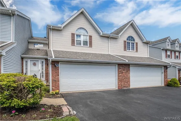 $289,900 | 16 North Hill Drive, West Seneca, NY 14224