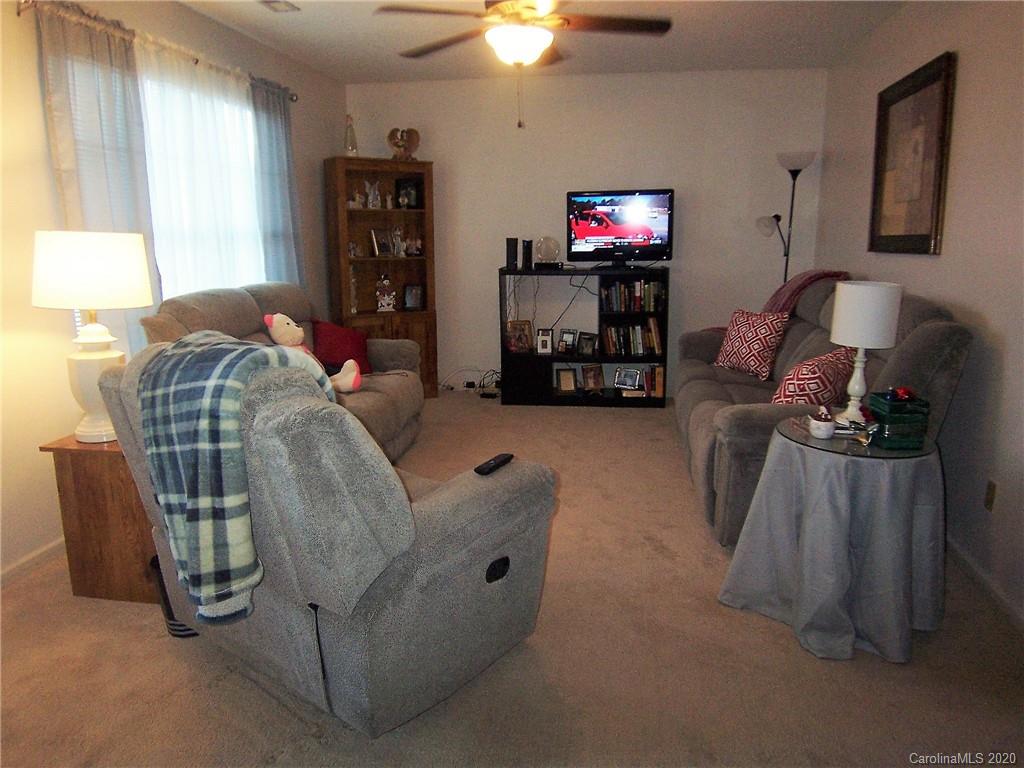 611 Tot Dellinger Road Cherryville, NC 28021 - Photo 5 of 18