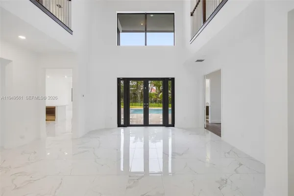 $19,000 | 19749 Northeast 16th Place, Unit 19749, Miami, FL 33179
