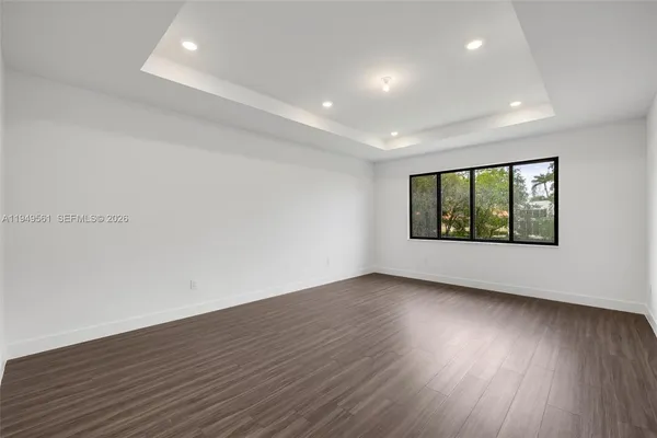 $19,000 | 19749 Northeast 16th Place, Unit 19749, Miami, FL 33179