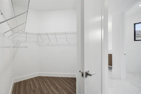 $19,000 | 19749 Northeast 16th Place, Unit 19749, Miami, FL 33179