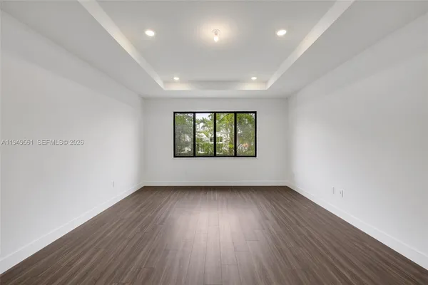 $19,000 | 19749 Northeast 16th Place, Unit 19749, Miami, FL 33179