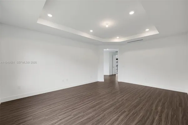 $19,000 | 19749 Northeast 16th Place, Unit 19749, Miami, FL 33179