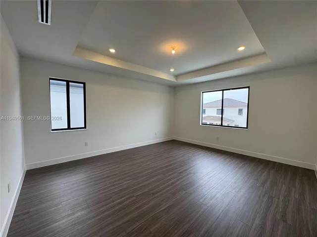 $17,000 | 19749 Northeast 16th Place, Unit 19749, Miami, FL 33179