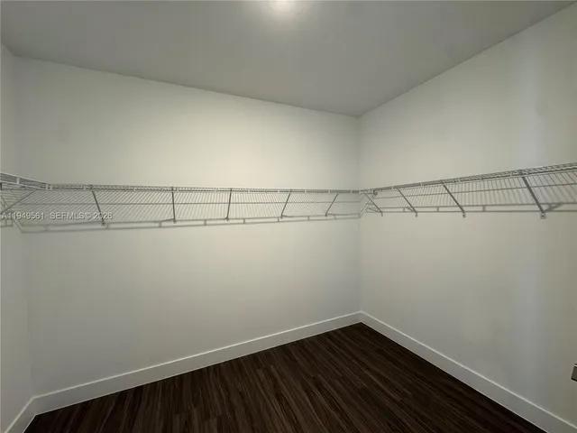 $17,000 | 19749 Northeast 16th Place, Unit 19749, Miami, FL 33179