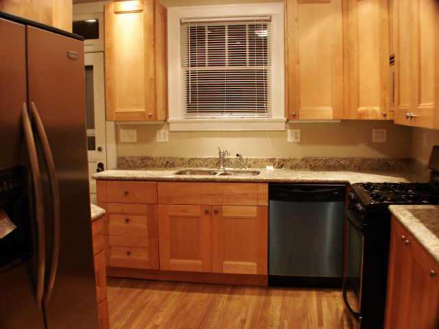 1401 Meadow Road Columbus, OH 43212 - Photo 3 of 10
