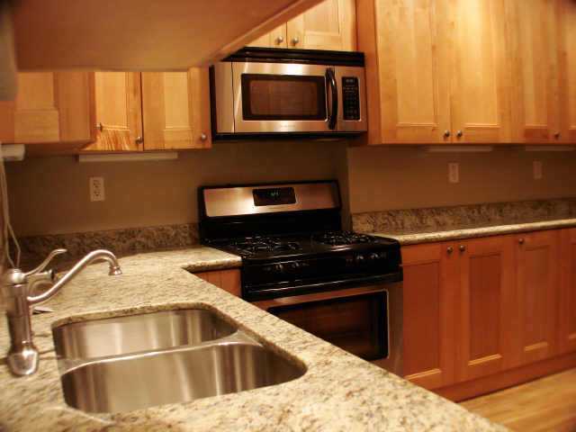 1401 Meadow Road Columbus, OH 43212 - Photo 4 of 10