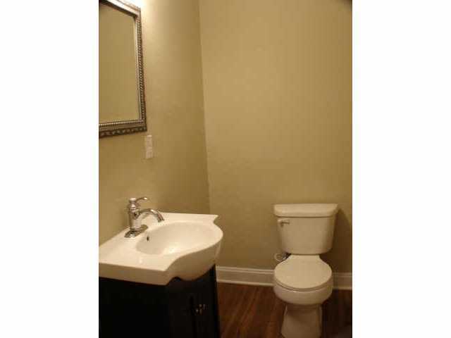 1401 Meadow Road Columbus, OH 43212 - Photo 5 of 10