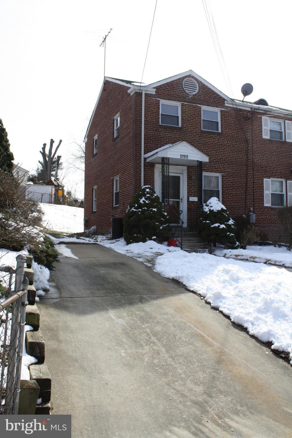 11911 Bluhill Road Silver Spring, MD 20902 - Photo 2 of 15 Exterior (Front)