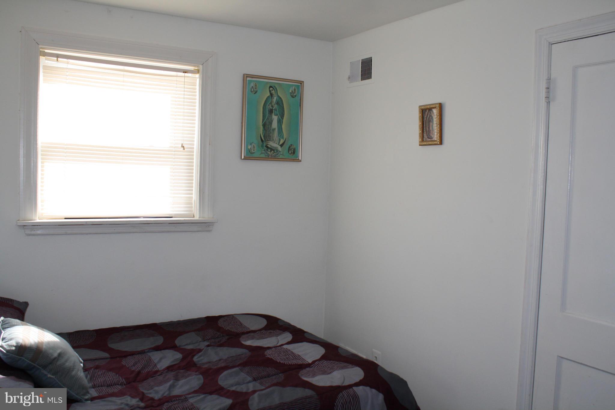11911 Bluhill Road Silver Spring, MD 20902 - Photo 8 of 15 Bedroom