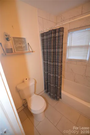 $1,250 | 1537 Hawthorne Lane, Charlotte, NC 28205