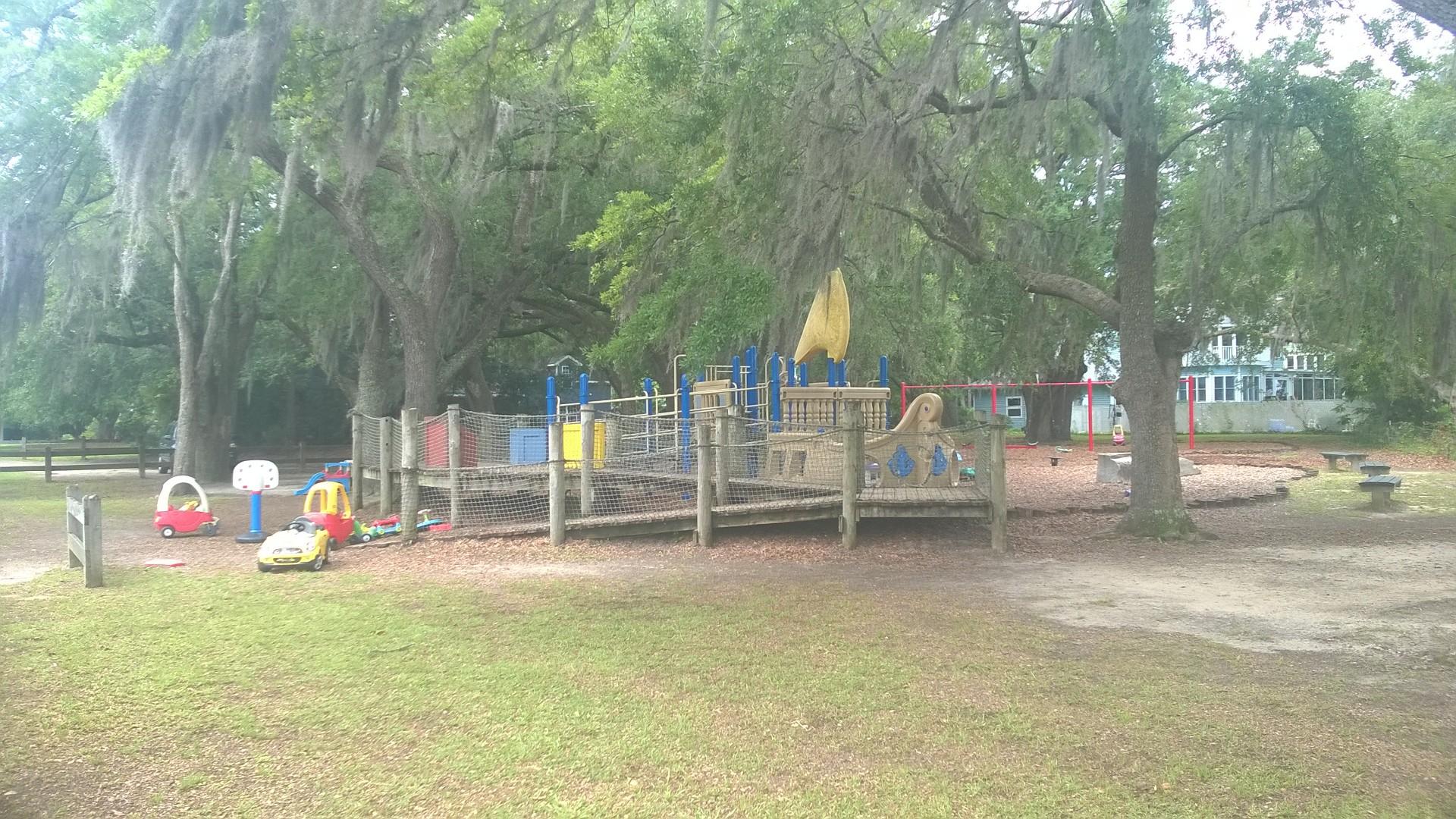 2041 Wappoo Hall Road Charleston, SC 29412 - Photo 12 of 29 WP_20170606_002