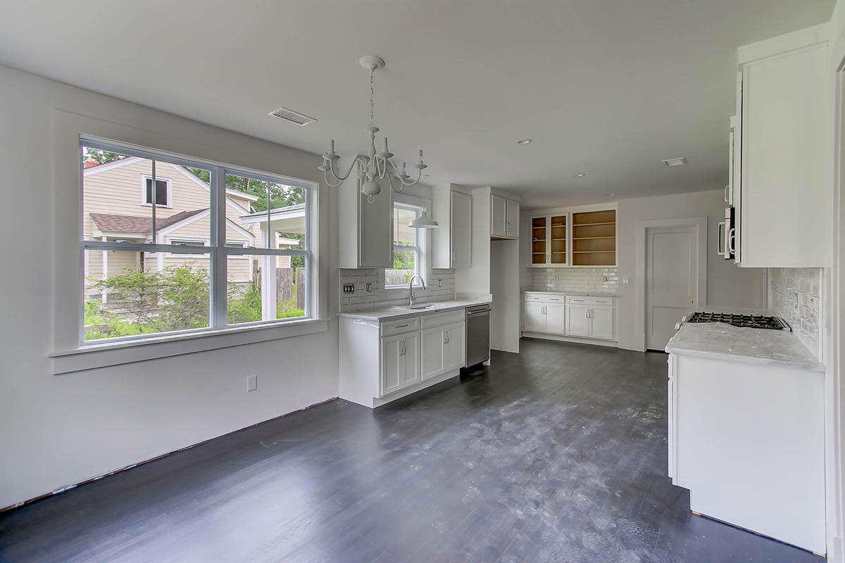 2041 Wappoo Hall Road Charleston, SC 29412 - Photo 22 of 29 2041 Wappoo Hall (8)
