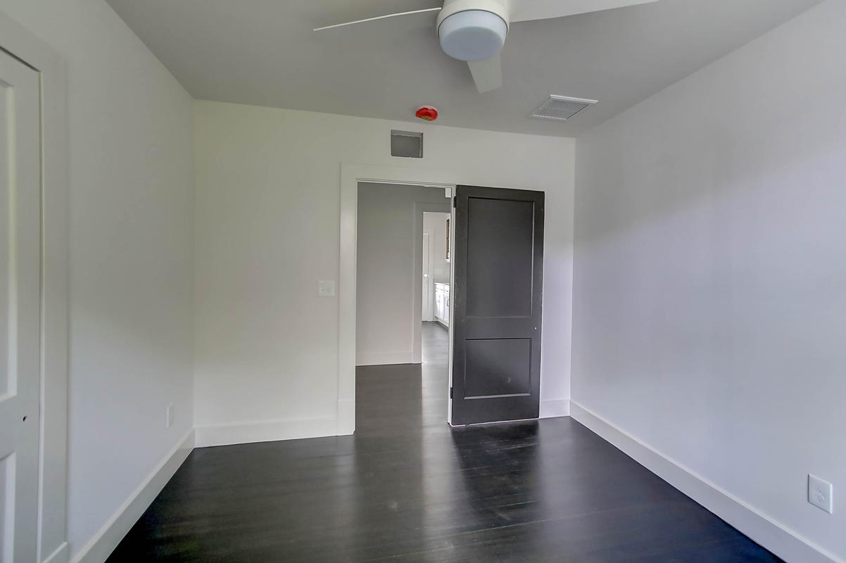 2041 Wappoo Hall Road Charleston, SC 29412 - Photo 25 of 29 2041 Wappoo Hall (13)
