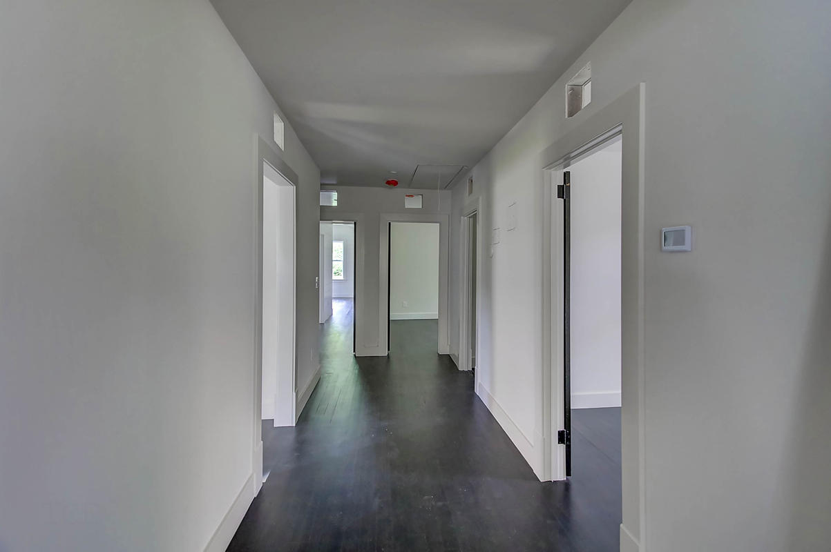 2041 Wappoo Hall Road Charleston, SC 29412 - Photo 26 of 29 2041 Wappoo Hall (14)