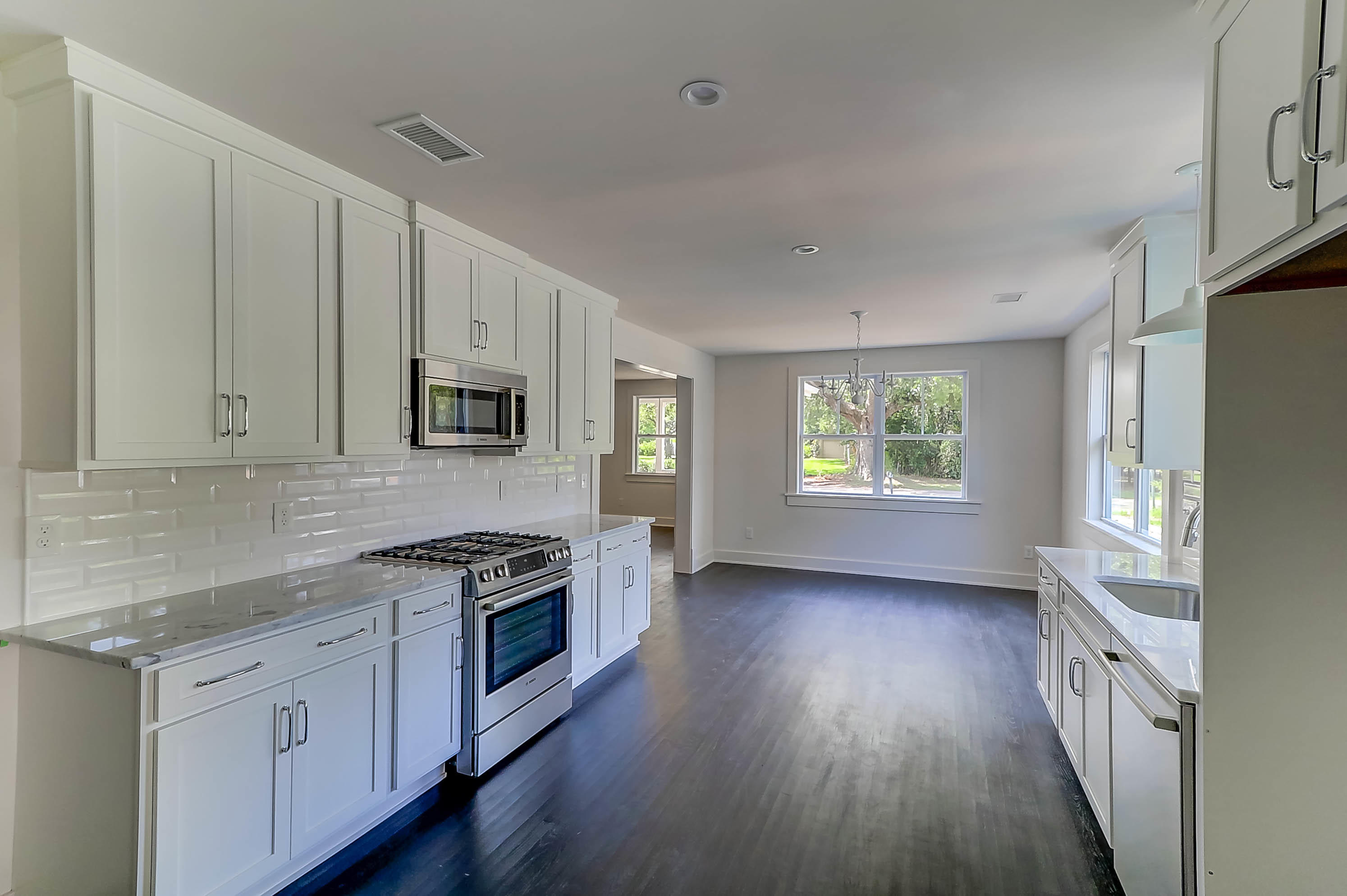 2041 Wappoo Hall Road Charleston, SC 29412 - Photo 9 of 29 2041 Wappoo re1 (6)