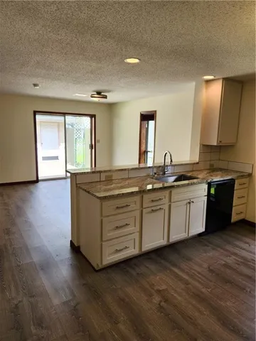 $2,000 | 121 Ridgeway Drive, Metairie, LA 70001