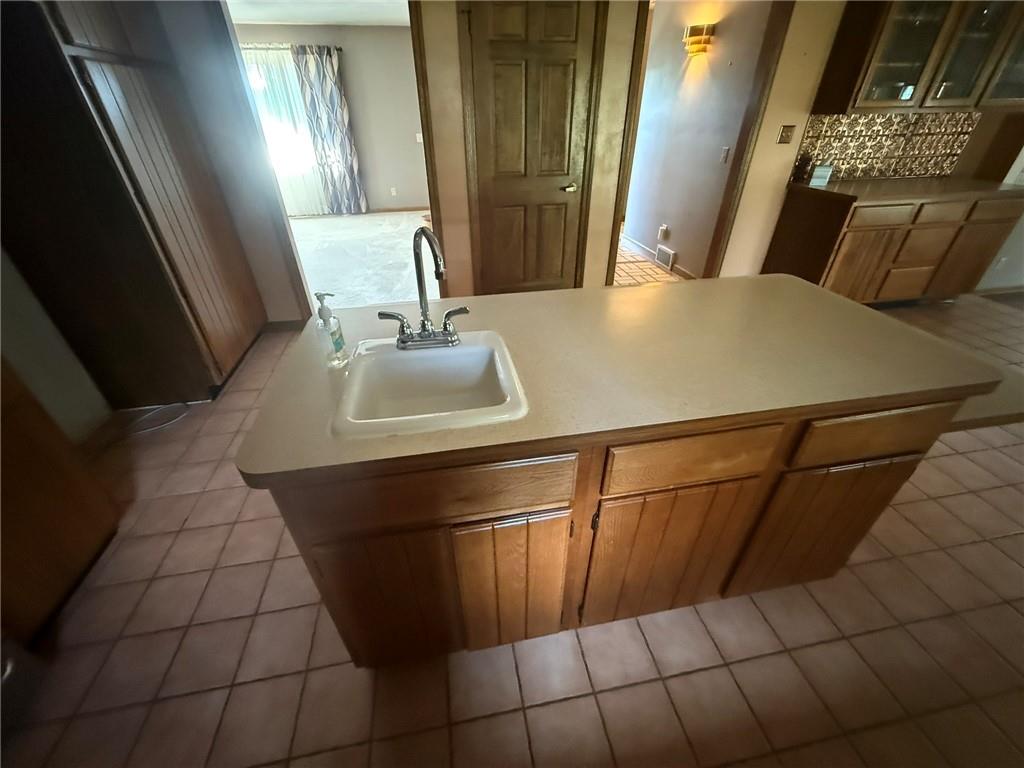 256 Finnin Road New Kensington, PA 15068 - Photo 20 of 44 Kitchen island with sink