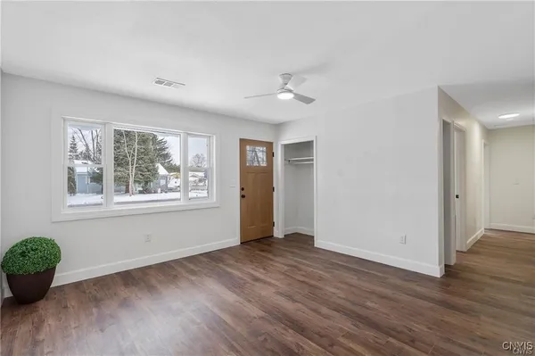 $1,800 | 7891 Areopagitica Avenue, Cicero, NY 13030