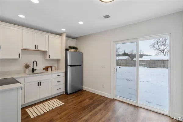 $1,800 | 7891 Areopagitica Avenue, Cicero, NY 13030