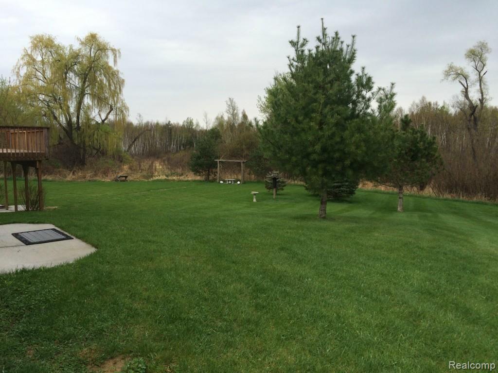 4420 North Lapeer Road Columbiaville, MI 48421 - Photo 45 of 48 Sherry's Pictures 2015 155.jpg