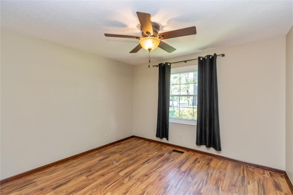 1526 North Raceway Road Indianapolis, IN 46234 - Photo 15 of 24 Gallery Image 15