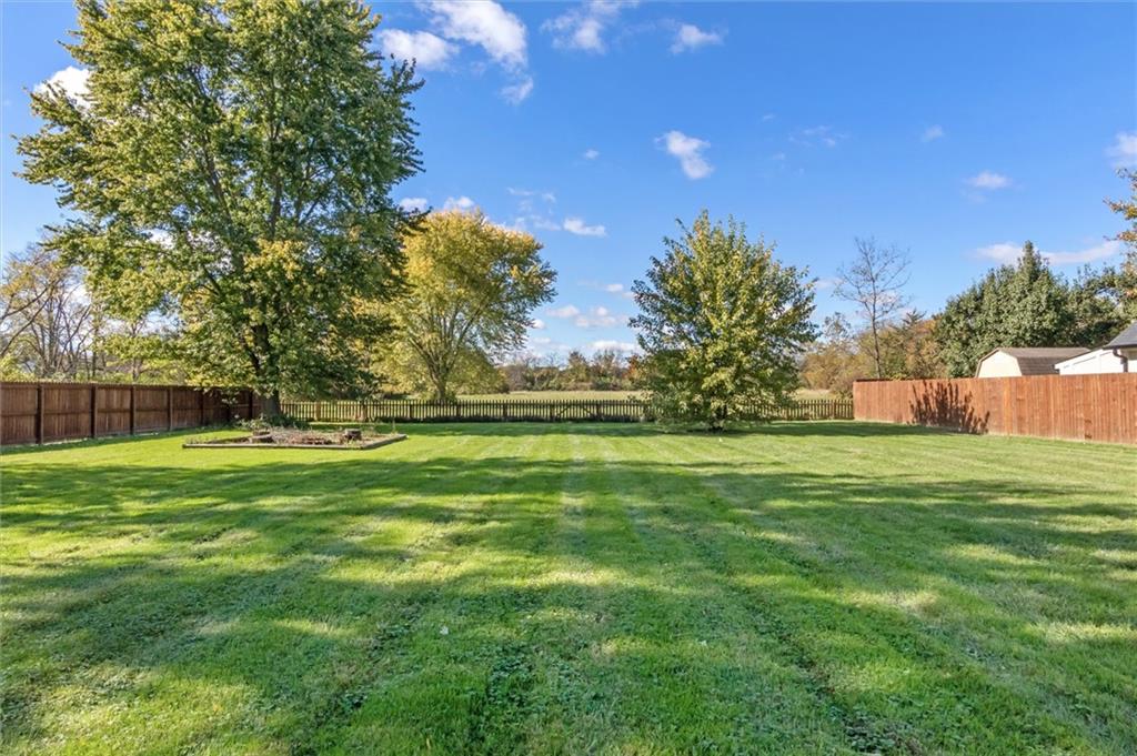1526 North Raceway Road Indianapolis, IN 46234 - Photo 21 of 24 Gallery Image 21