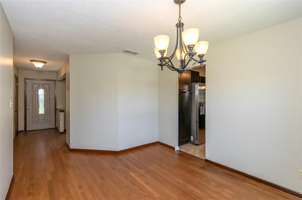1526 North Raceway Road Indianapolis, IN 46234 - Photo 7 of 24 Gallery Image 7