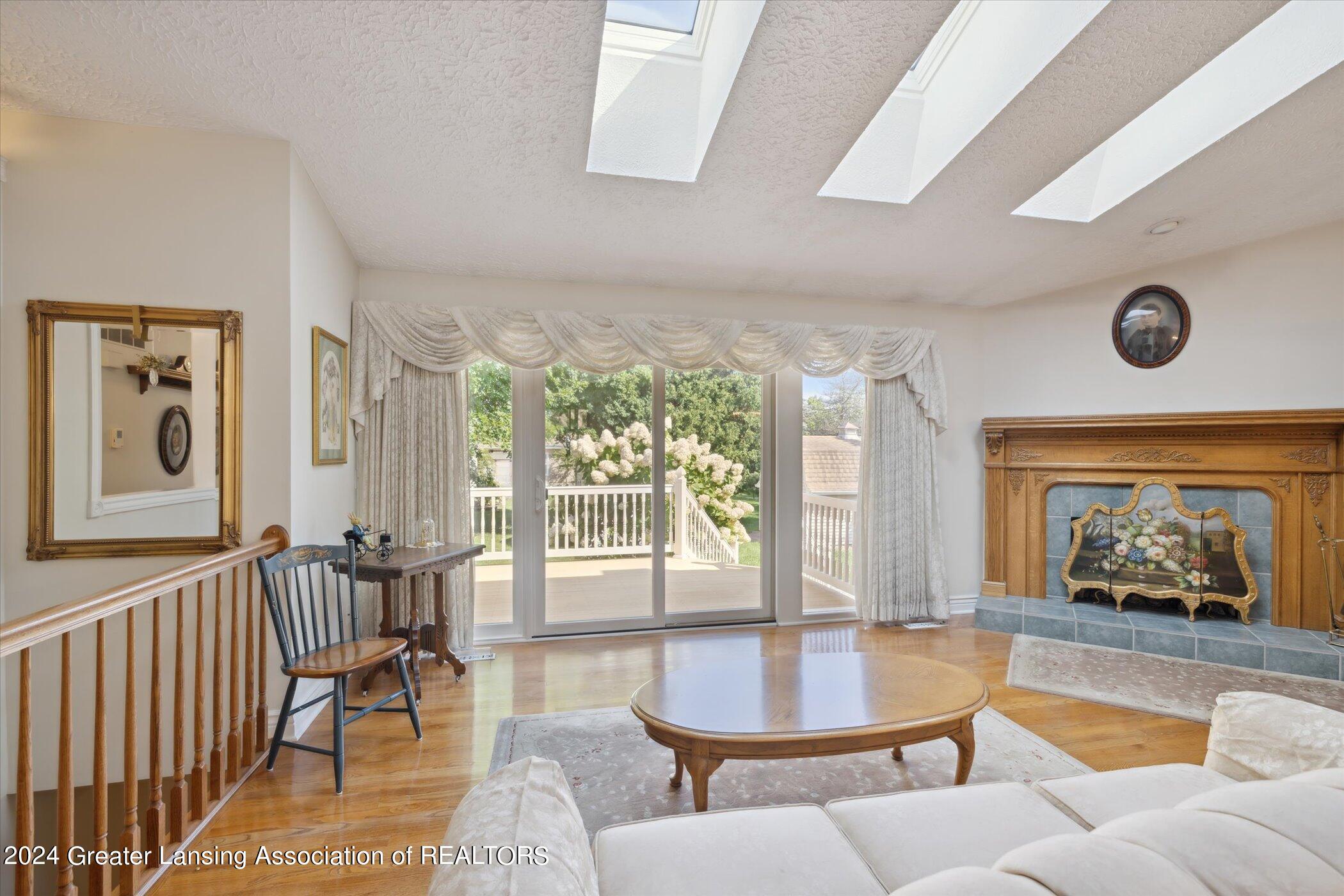 4135 East Clark Road Bath, MI 48808 - Photo 11 of 61 11-4135-Clark-Rd-Bath-Twp-MI-48808-Windo