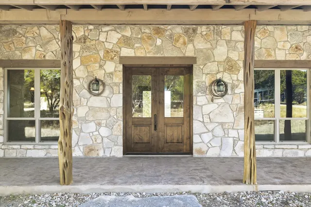 $865,000 | 501 Farm To Market 1340, Hunt, TX 78024