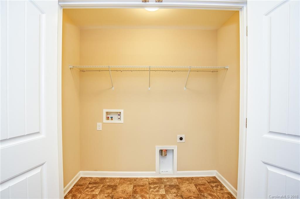 9212 Inverness Bay Road Charlotte, NC 28278 - Photo 19 of 20 Gallery Image 19