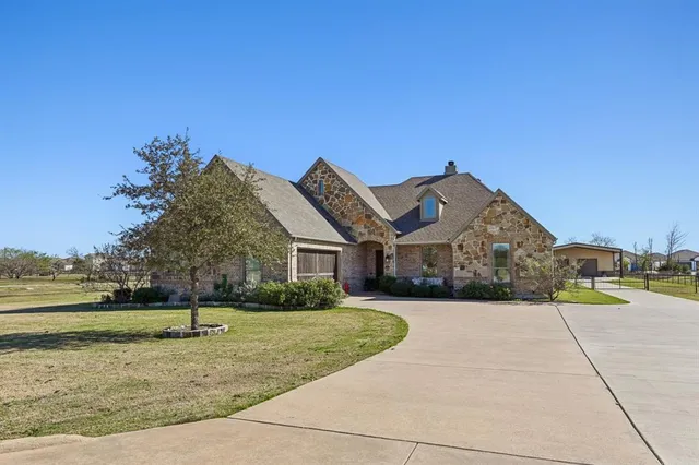 $750,000 | 5025 White Pine Drive, Royse City, TX 75189