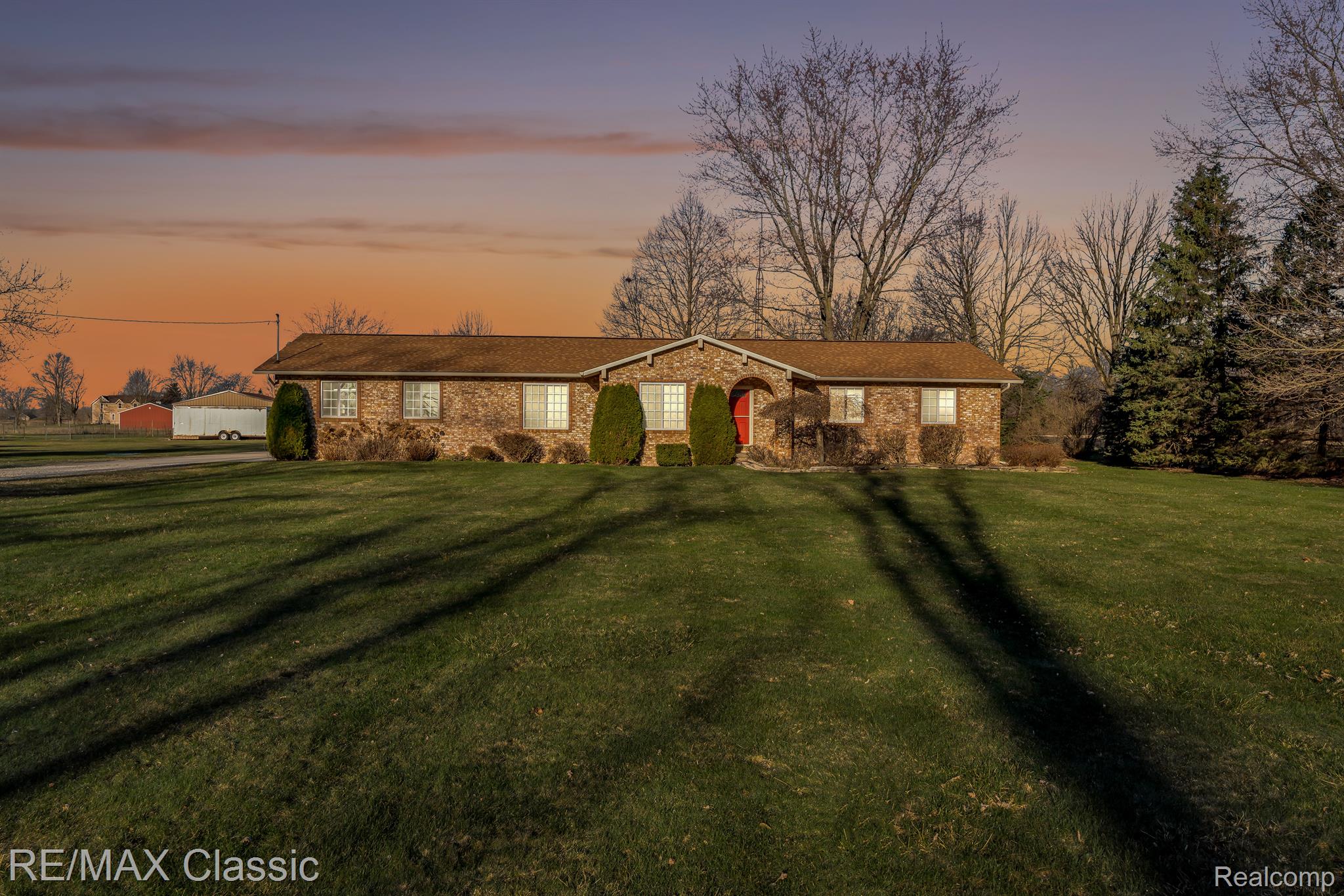 5498 Raubinger Road Swartz Creek, MI 48473 - Photo 1 of 35 Welcome Home!