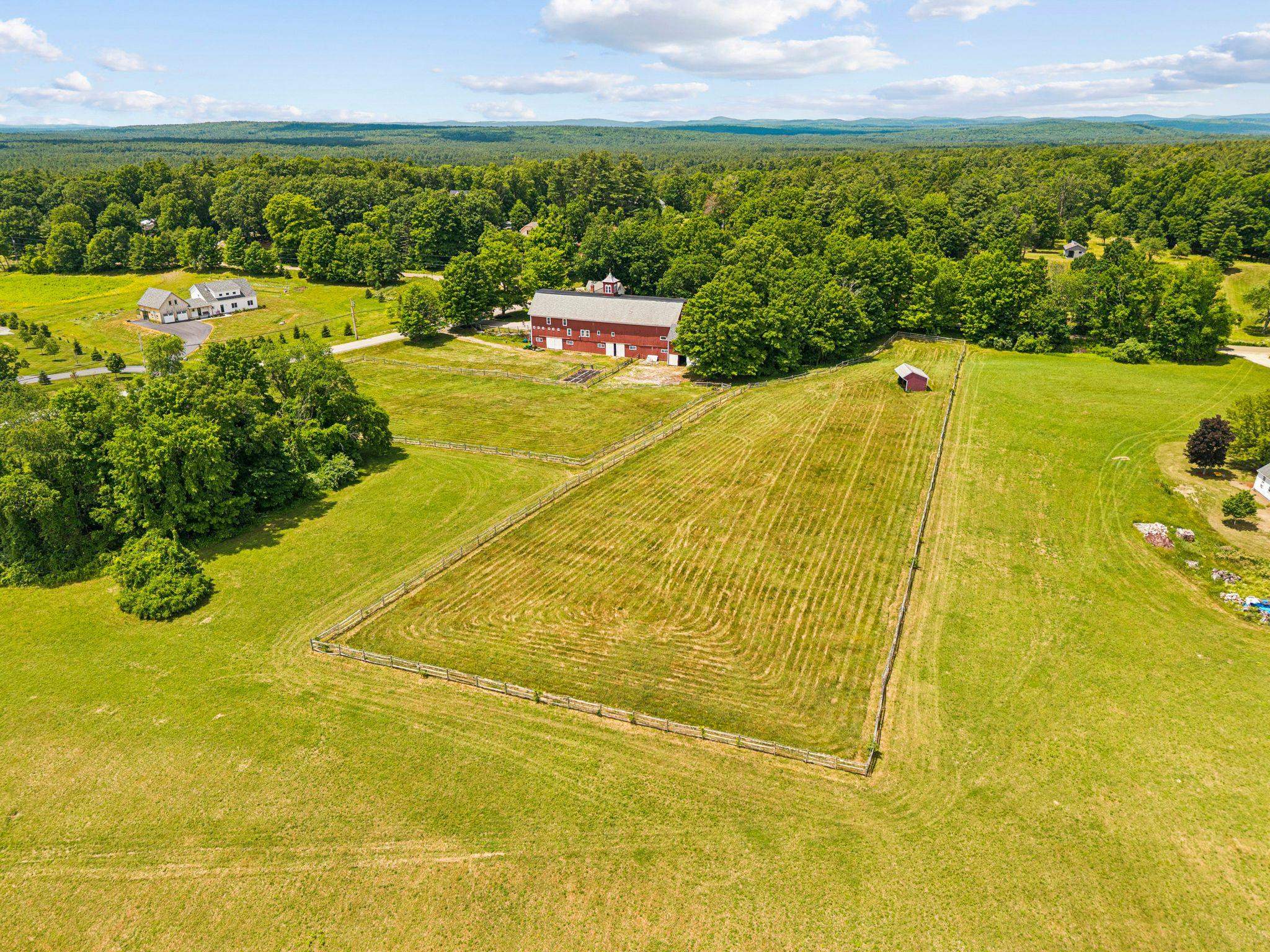 83 Worcester Road Hollis, NH 03049 - Photo 5 of 46