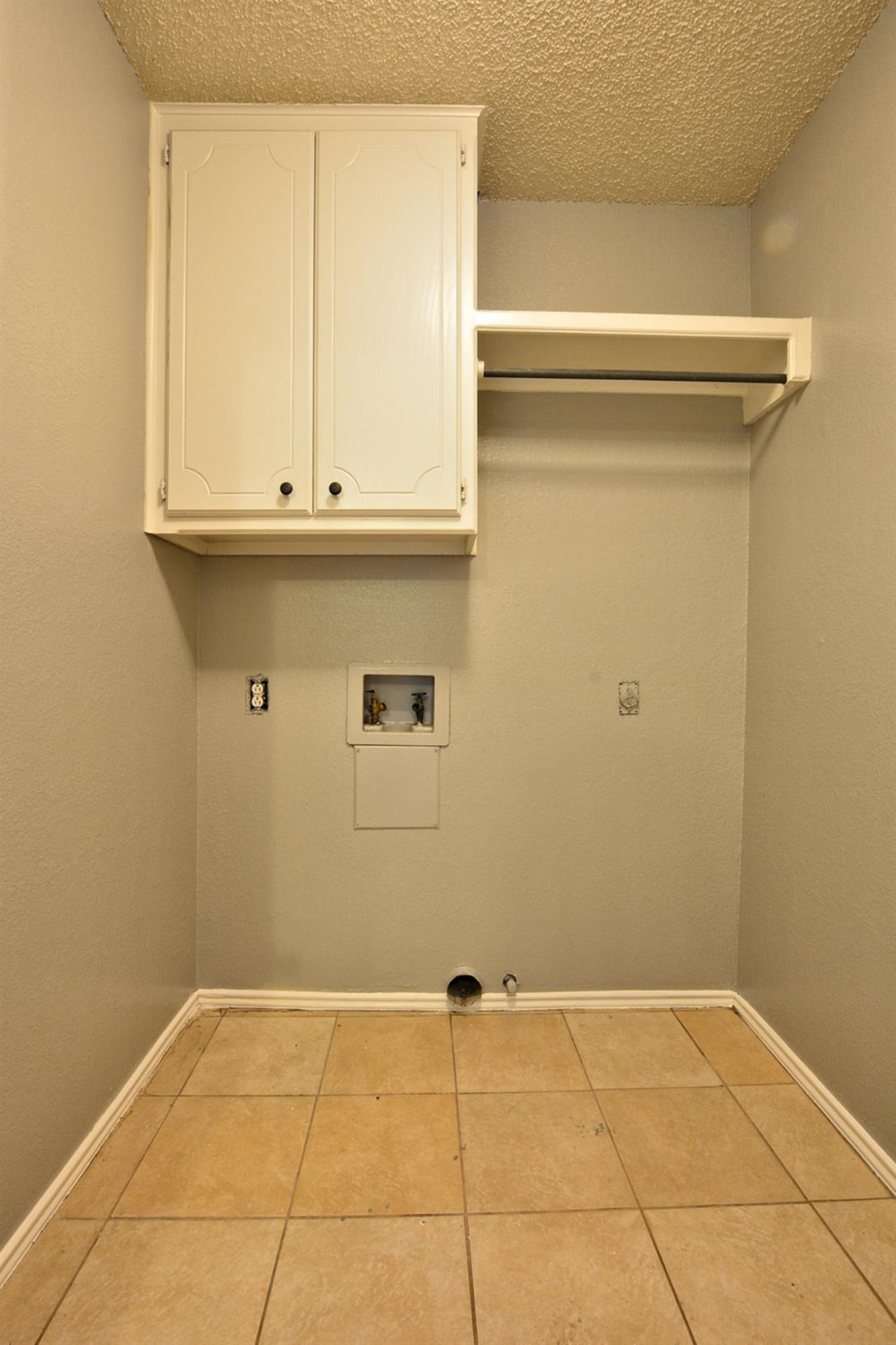 5917 71st Street Lubbock, TX 79424 - Photo 12 of 18 a view of a closet