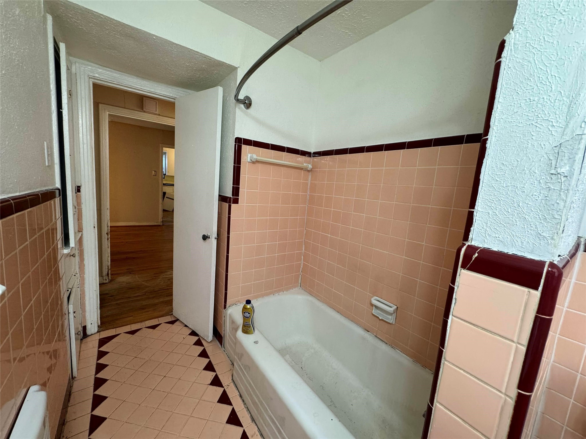 3233 Rosedale Street Houston, TX 77004 - Photo 10 of 21