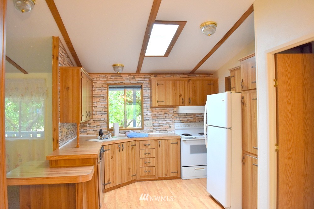 1740 East Agate Loop Road Shelton, WA 98584 - Photo 8 of 25 Gallery Image 8