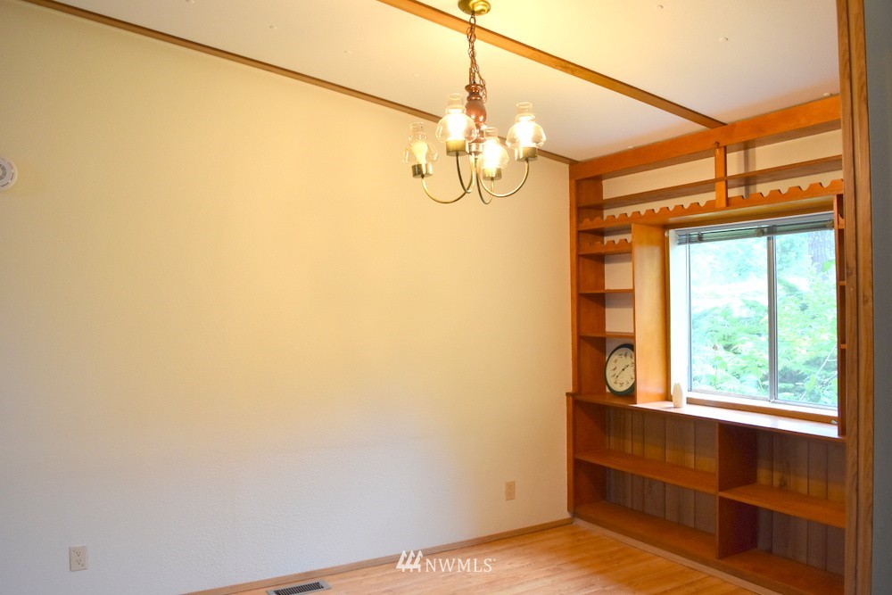 1740 East Agate Loop Road Shelton, WA 98584 - Photo 10 of 25 Gallery Image 10