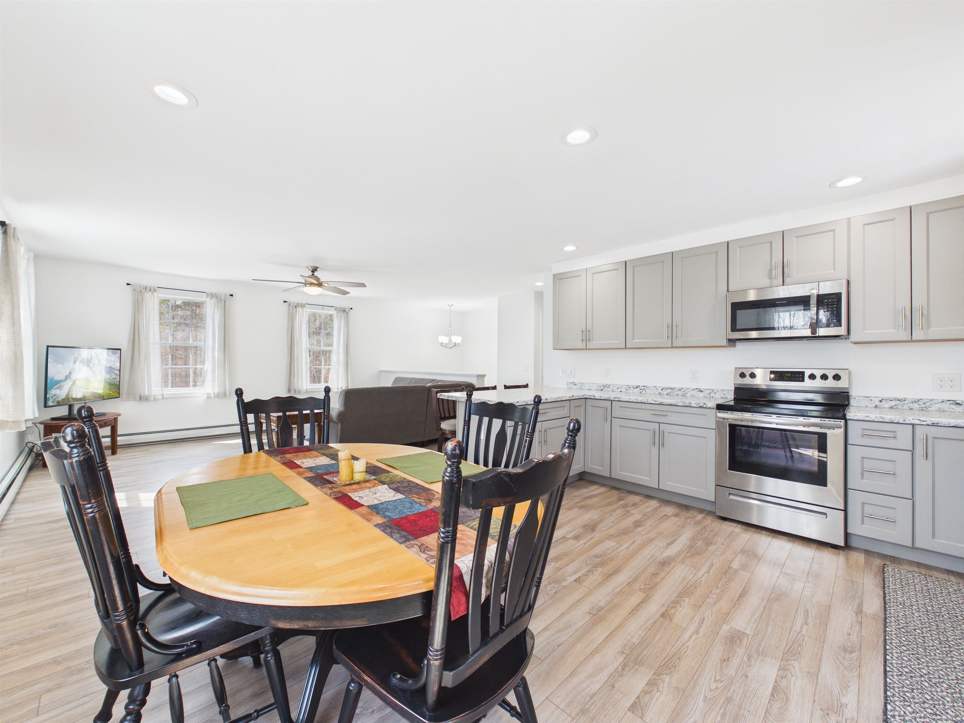 176 Old Chesterfield Road Hinsdale, NH 03451 - Photo 20 of 39