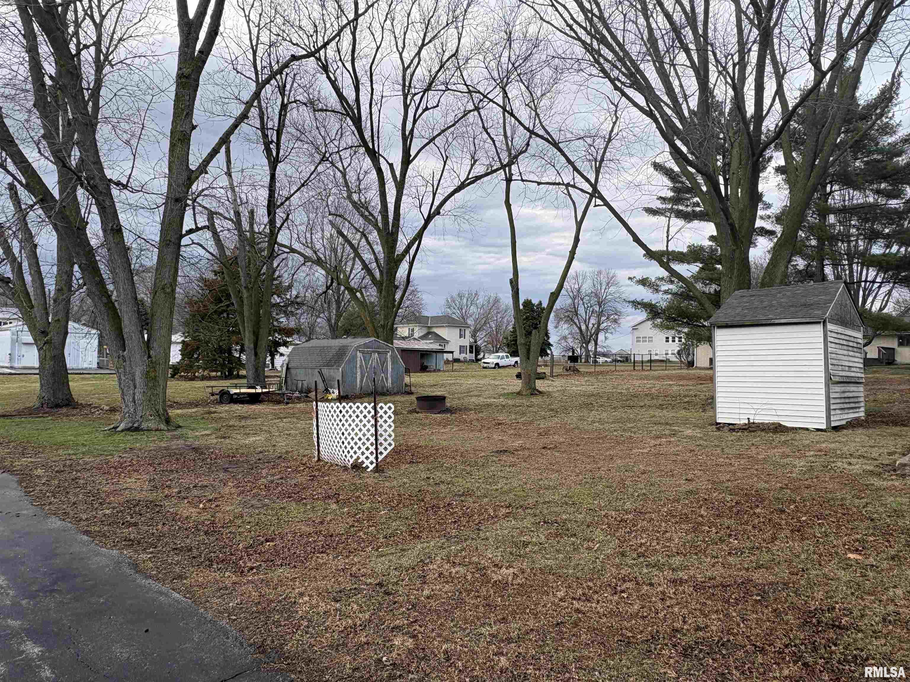 107 North Fulton Street Payson, IL 62360 - Photo 3 of 15