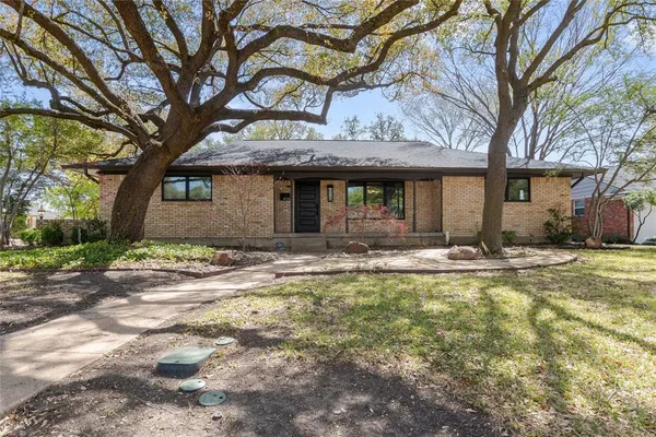 $630,000 | 406 Thompson Drive, Richardson, TX 75080