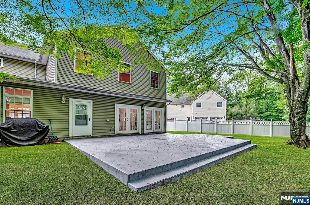 8 Mary Court Mahwah, NJ 07430 - Photo 18 of 20