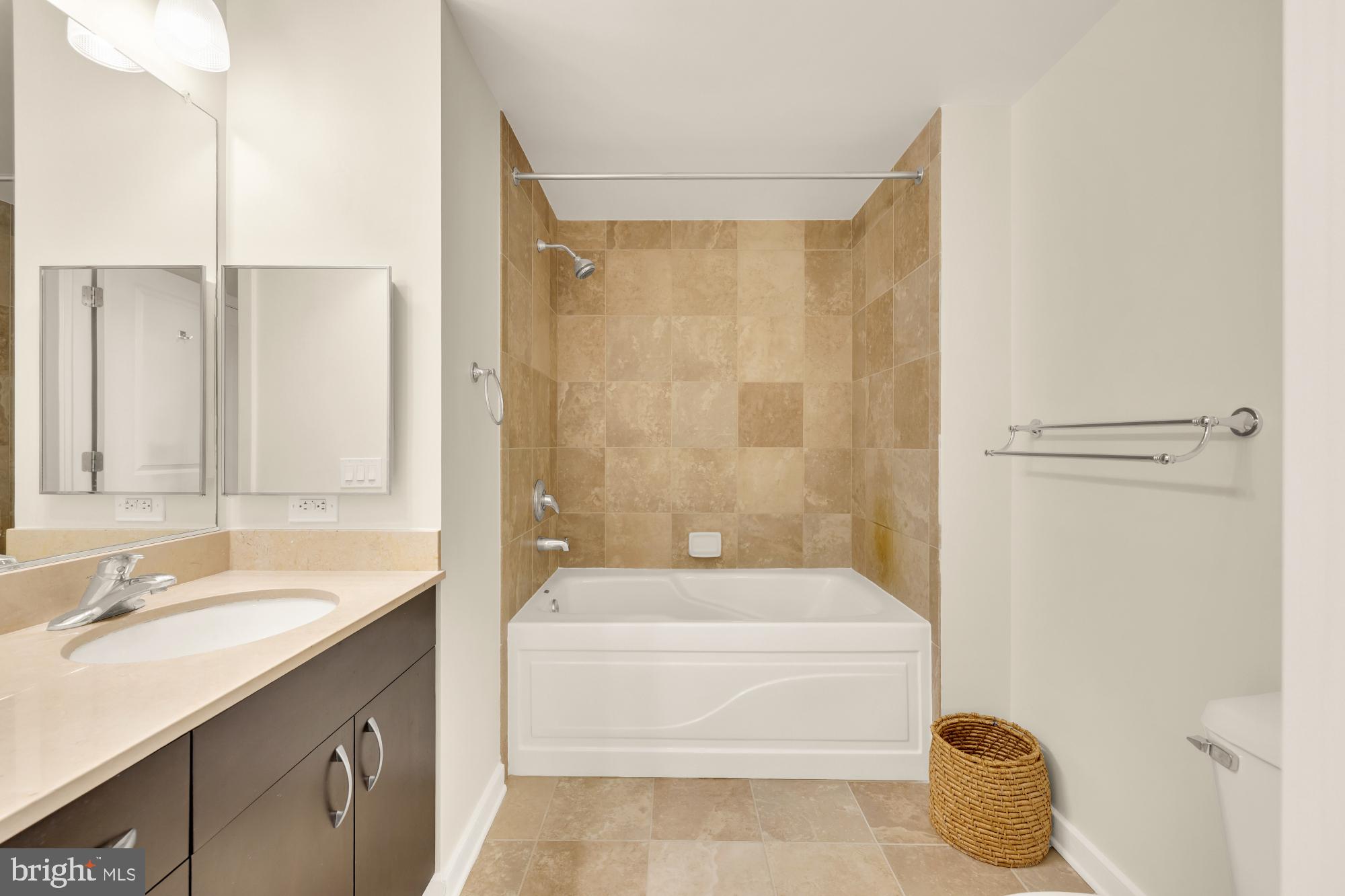 475 K Street Northwest, Unit 1123 Washington, DC 20001 - Photo 19 of 36