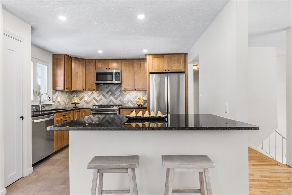 3 Thayer Road Medway, MA 02053 - Photo 12 of 42 Gallery Image 12