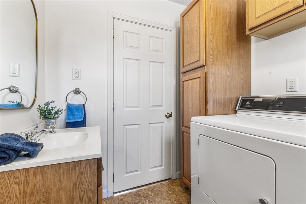 3 Thayer Road Medway, MA 02053 - Photo 32 of 42 Gallery Image 32
